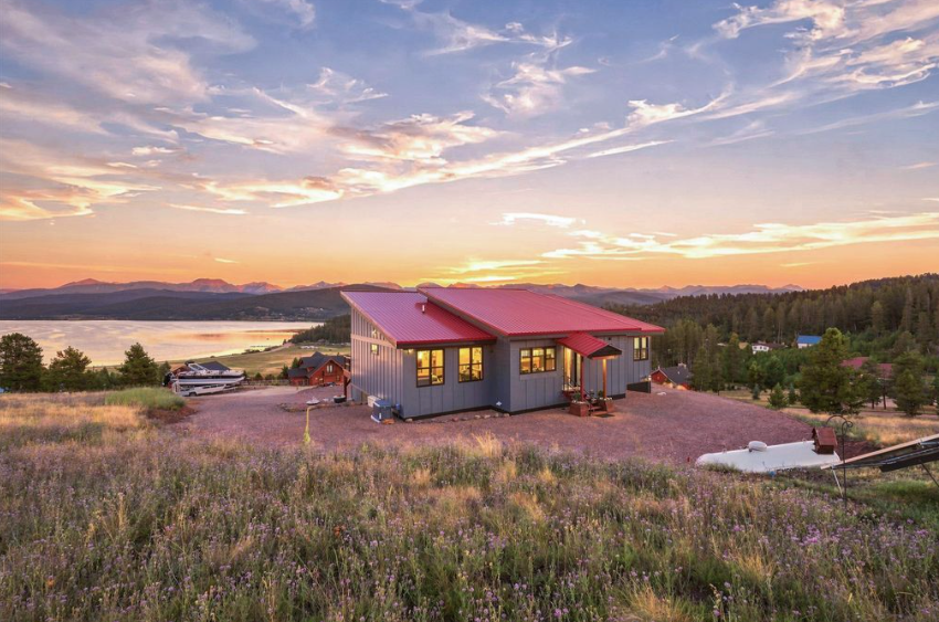 Modern Home Overlooking Georgetown Lake